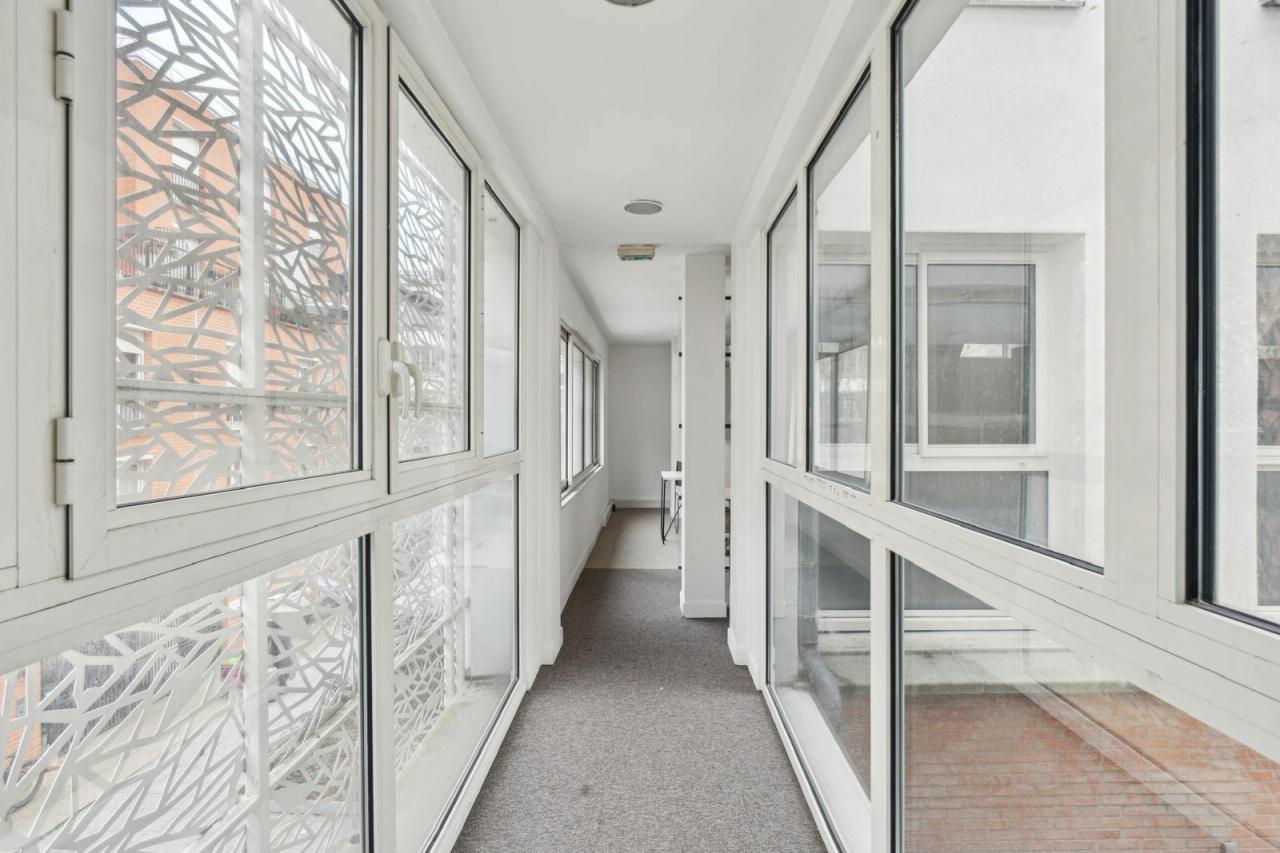 Bureau Paris 941m² Location bureau Paris OLBUR2531417 4